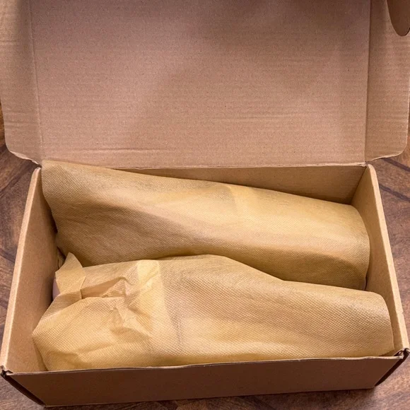 NWT QJN Mary Jane Shoes Women Flat Comfortable leather Casual Ladies beige 8 - Picture 10 of 12